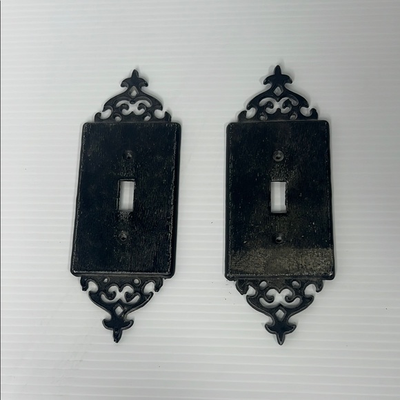 Vintage Decorative Black Wall Switch Plate Covers - Set of 2 - Picture 1 of 2